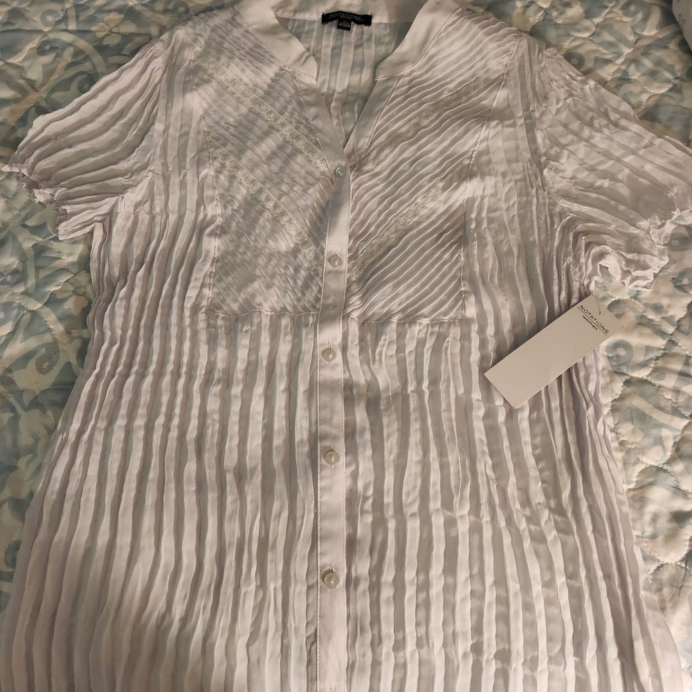NWT women's blouse